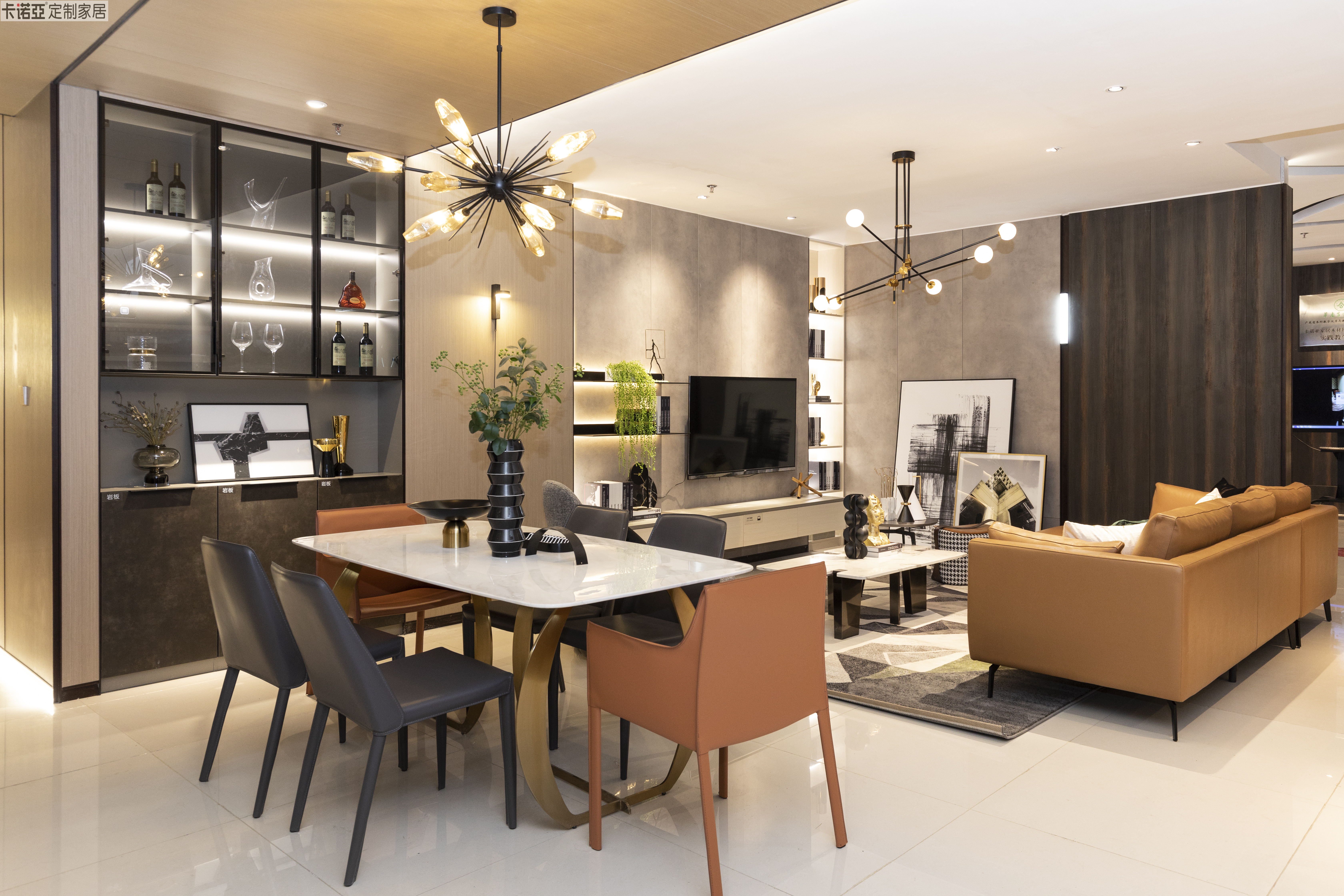 巖板餐桌椅，定制高“巖”值的家居視覺感